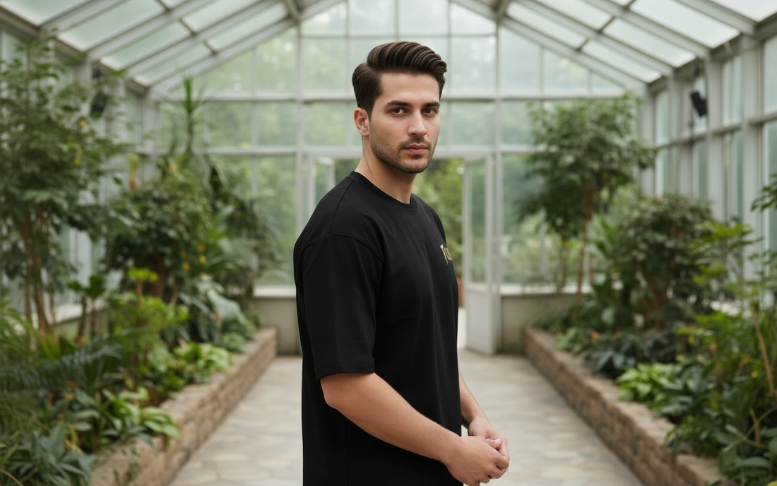 Fleeksy Stunt Rider Graphic Oversized T-Shirt – Black