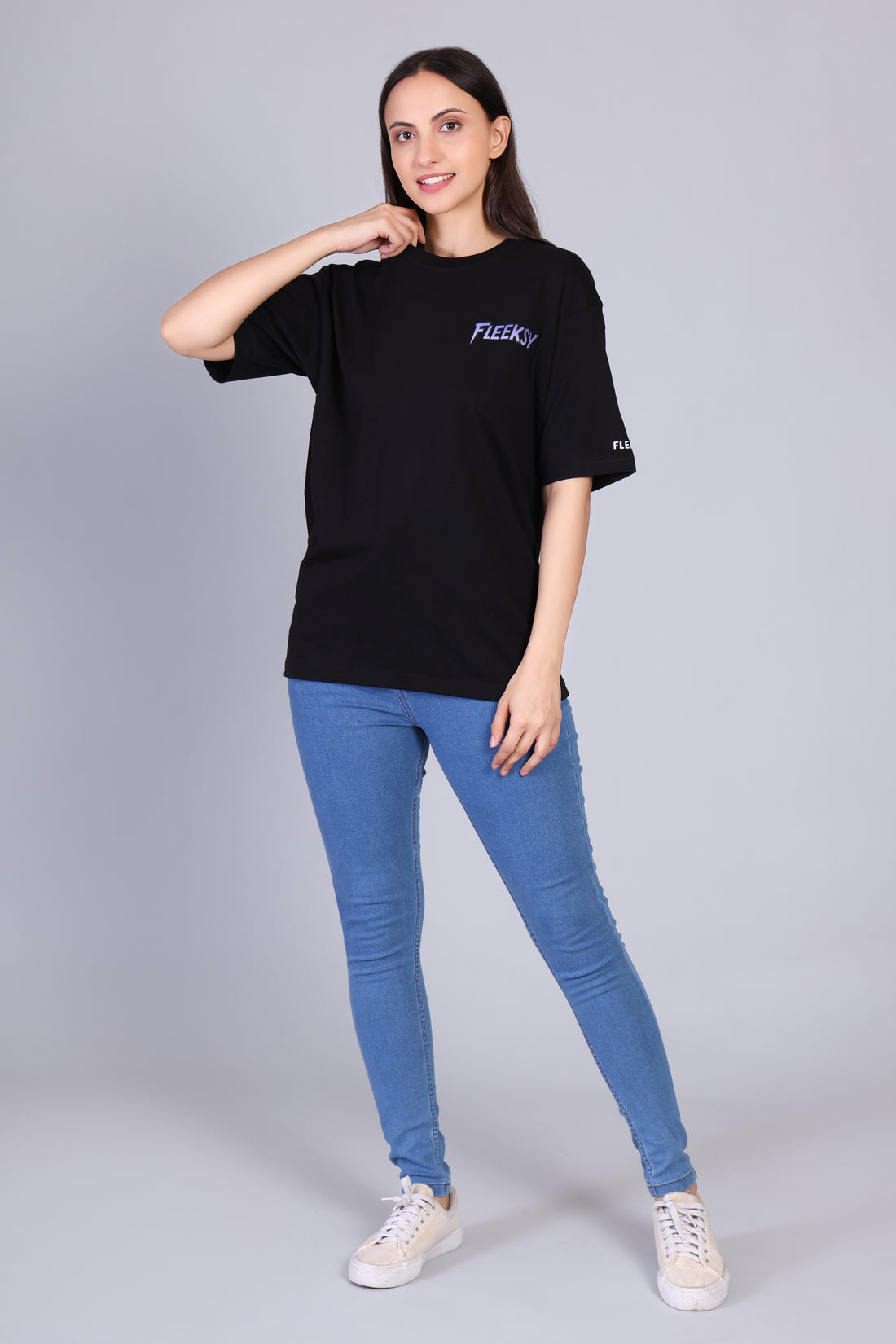 Fleeksy Butterfly Graphic Oversized T-Shirt – Night Black