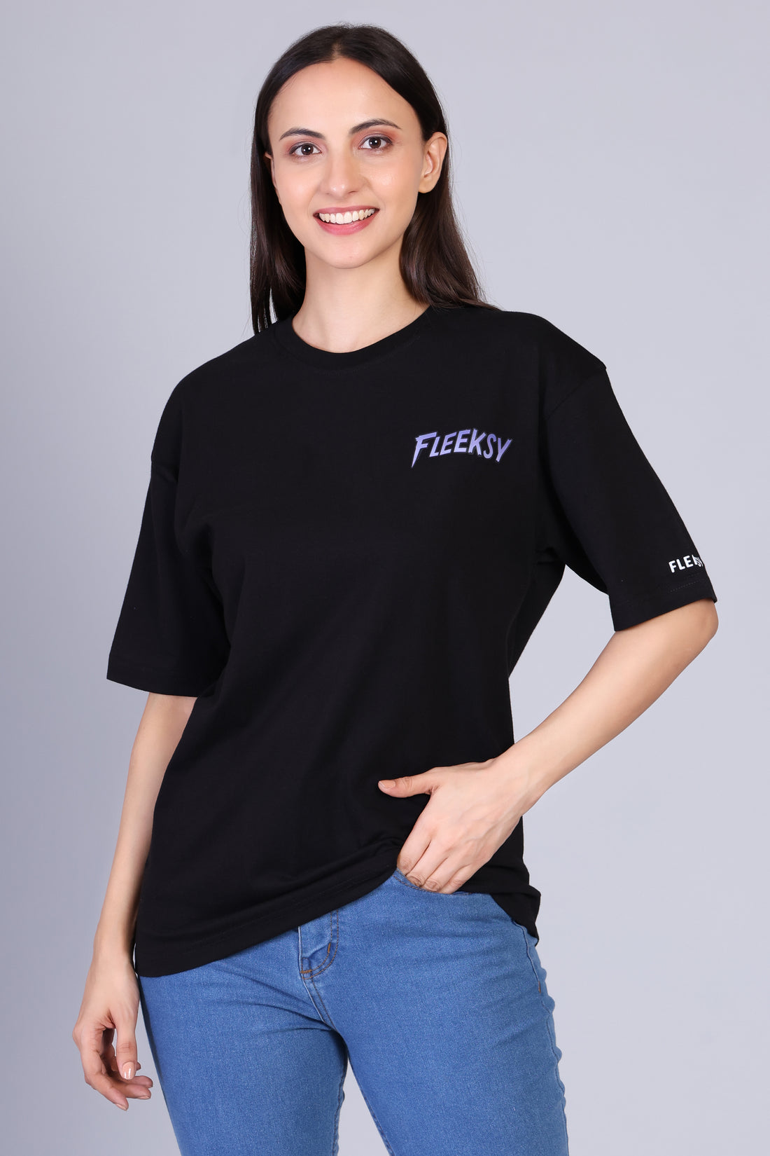 Fleeksy Butterfly Graphic Oversized T-Shirt – Night Black
