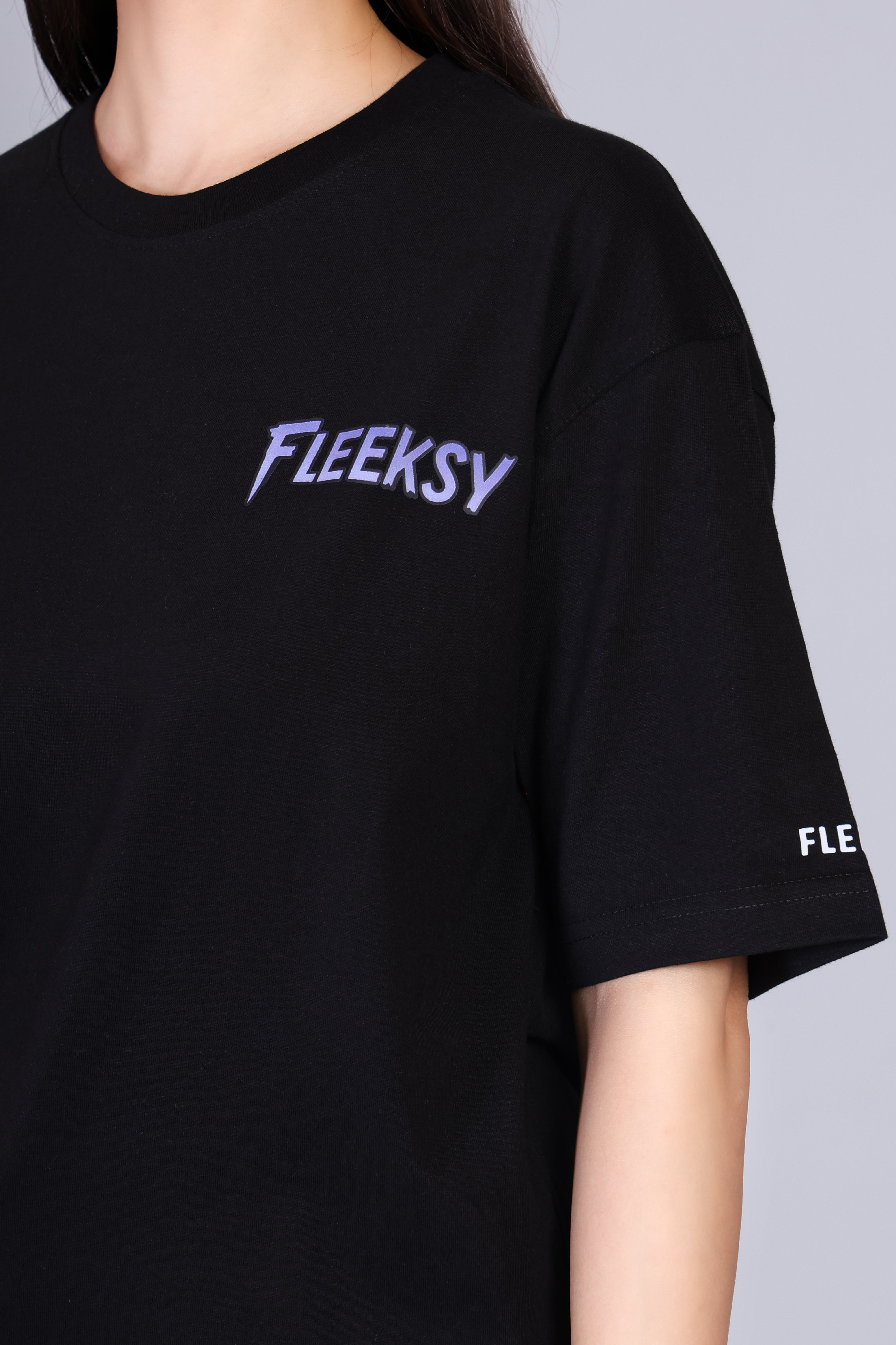 Fleeksy Butterfly Graphic Oversized T-Shirt – Night Black