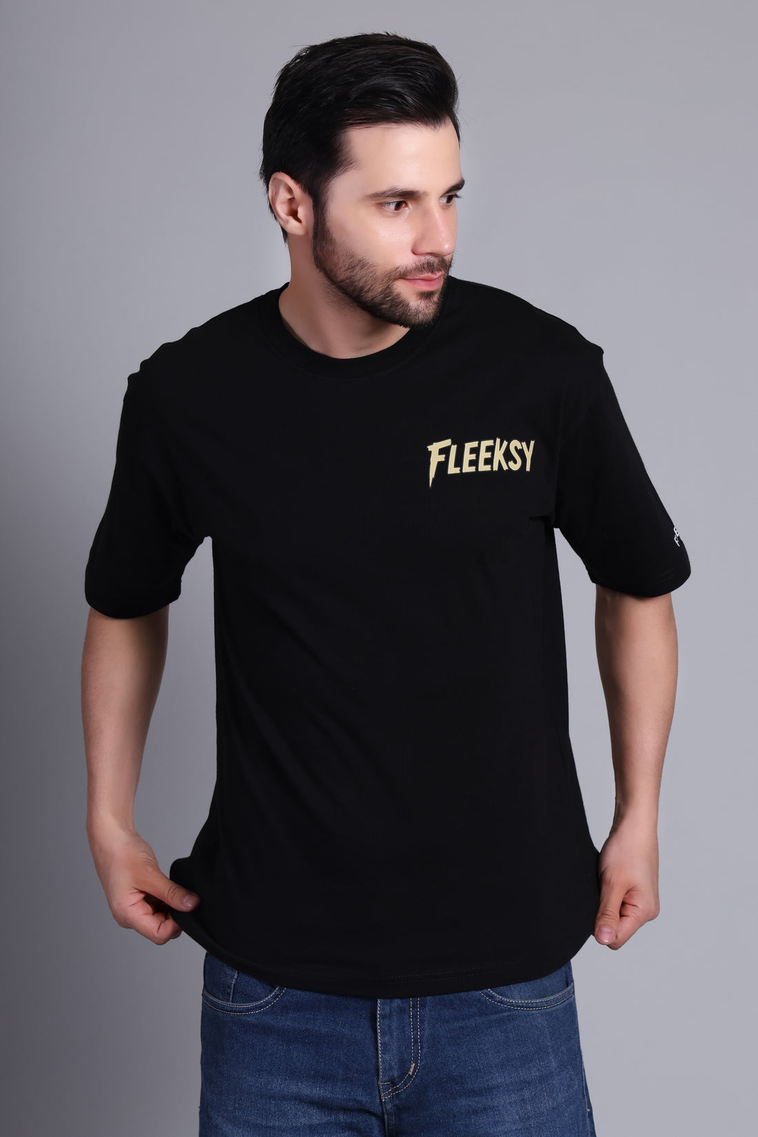 Fleeksy Stunt Rider Graphic Oversized T-Shirt – Black