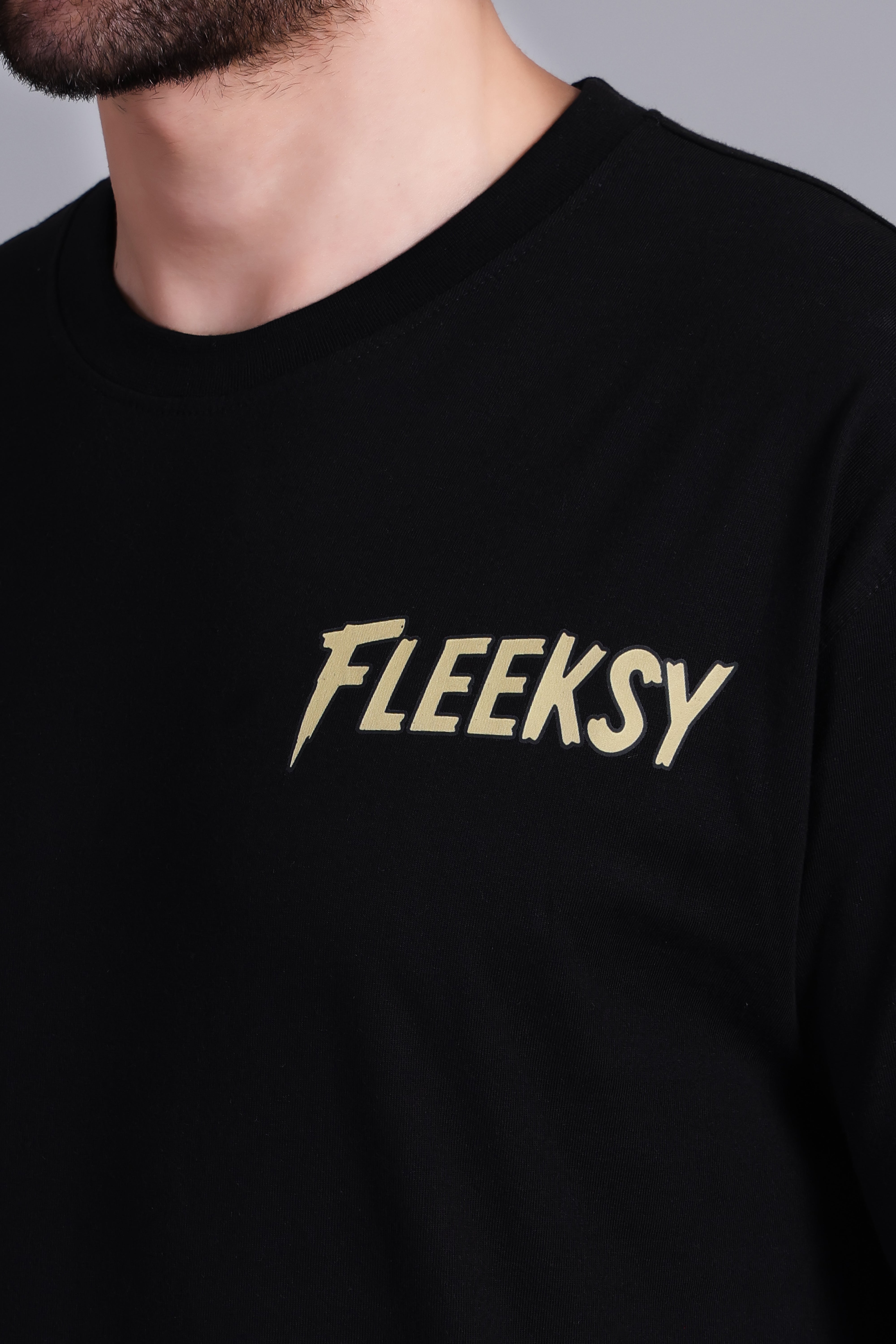 Fleeksy Stunt Rider Graphic Oversized T-Shirt – Black